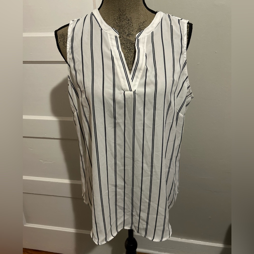 NWT Adrianna Papell Black and White Striped Tank Top Blouse
